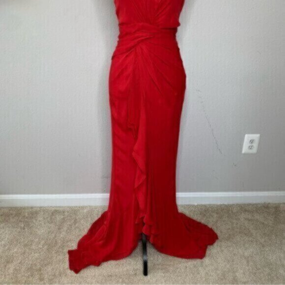 Vintage Red Halter Plunged Neckline Gown with Elegant Ruffle Detail - Picture 4 of 12